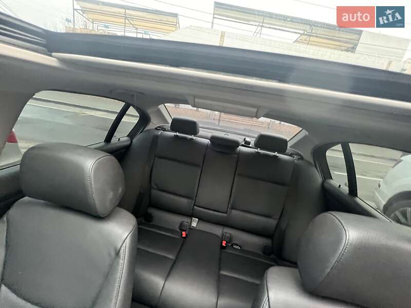 Седан BMW 3 Series 2010 в Одессе фото 10 Седан BMW 3 Series 2010 в Одессе