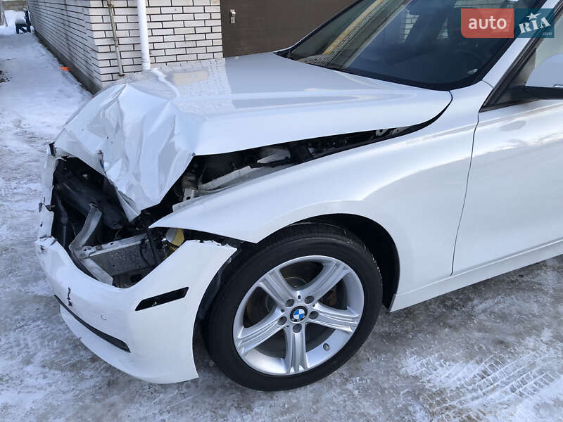 Седан BMW 3 Series 2014 в Ирпене