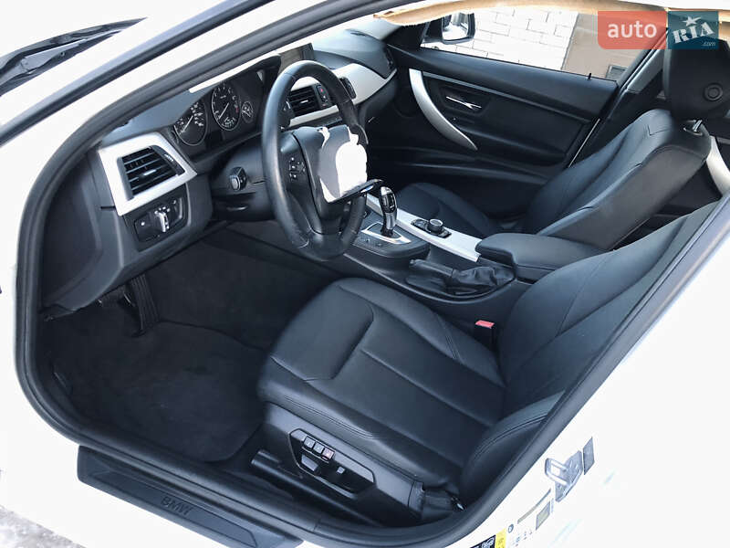 Седан BMW 3 Series 2014 в Ирпене