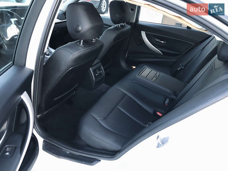 Седан BMW 3 Series 2014 в Ирпене