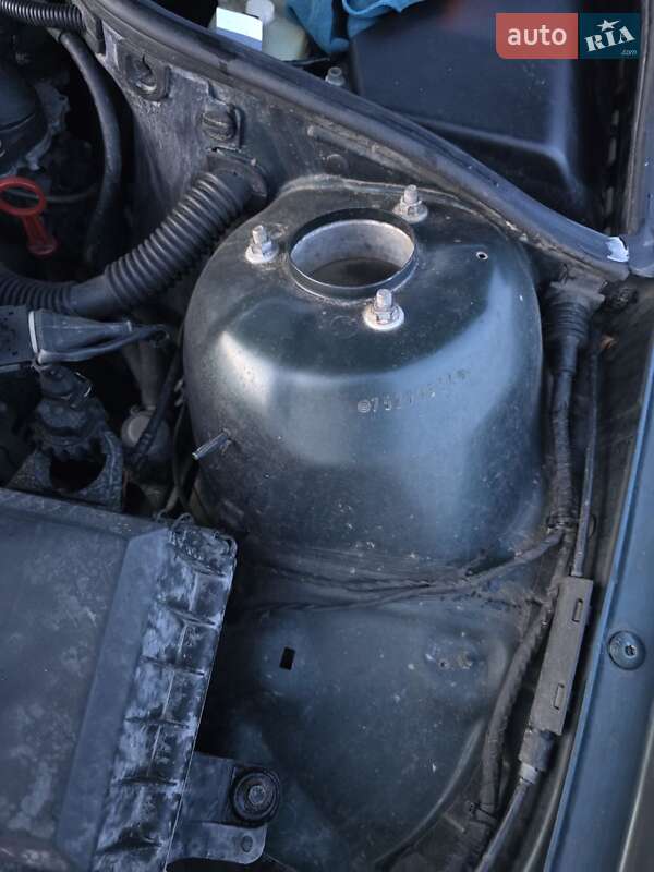 Седан BMW 3 Series 1999 в Богородчанах