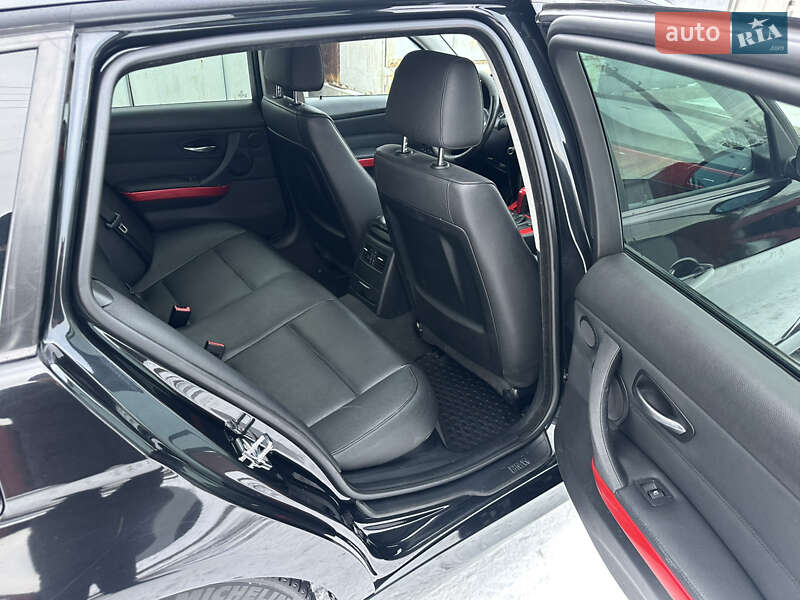 Универсал BMW 3 Series 2008 в Киеве