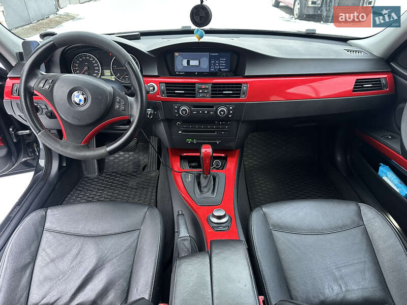 Универсал BMW 3 Series 2008 в Киеве