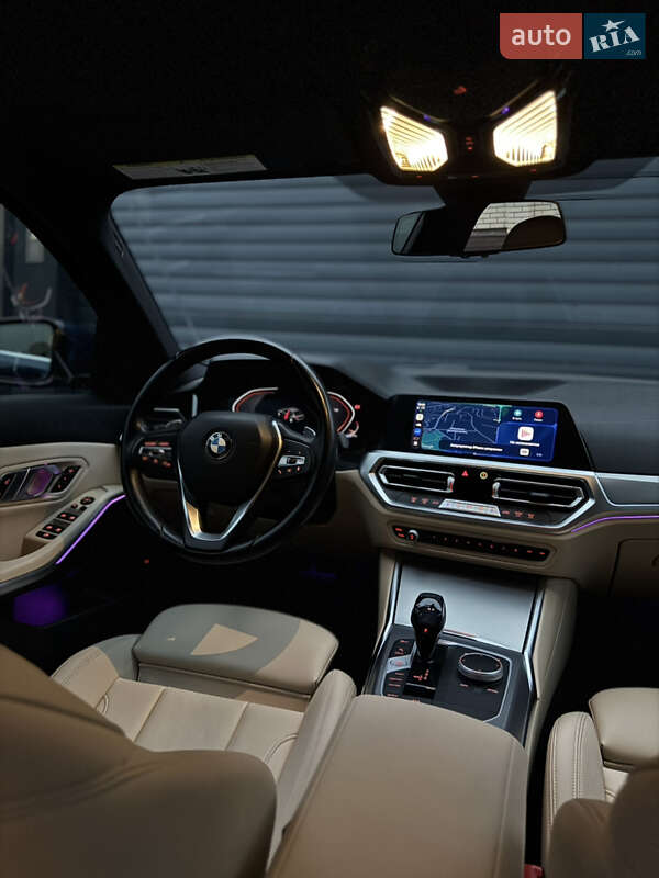 Седан BMW 3 Series 2021 в Киеве