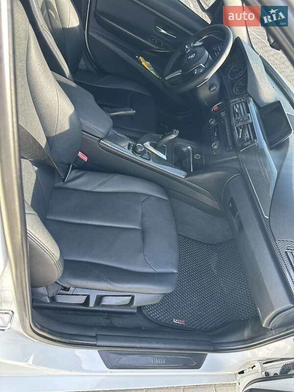 Седан BMW 3 Series 2012 в Запорожье