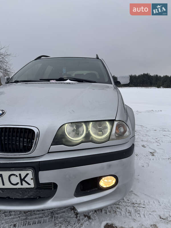 Универсал BMW 3 Series 2001 в Старой Выжевке фото 13 Универсал BMW 3 Series 2001 в Старой Выжевке