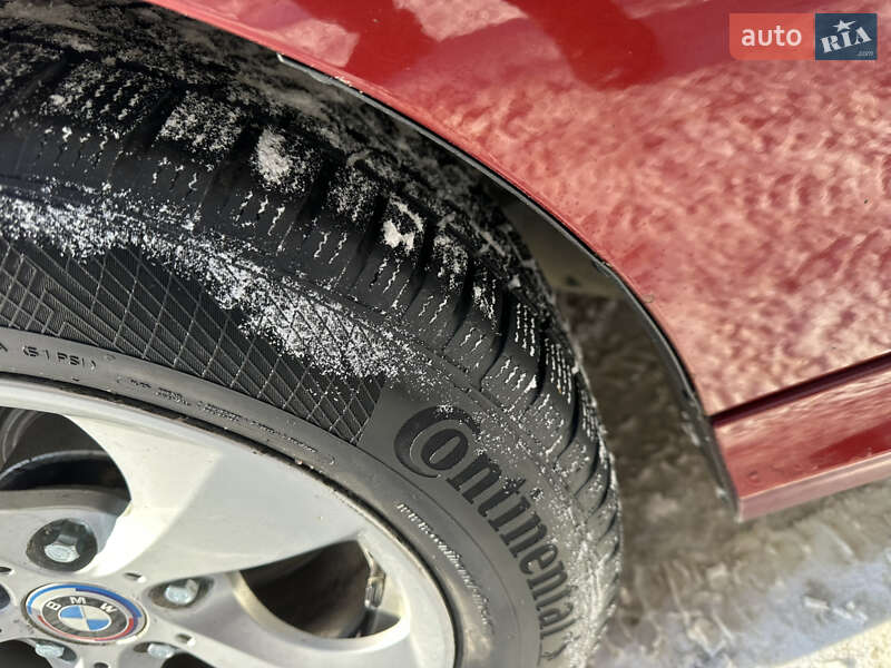 Седан BMW 3 Series 2010 в Черновцах фото 12 Седан BMW 3 Series 2010 в Черновцах