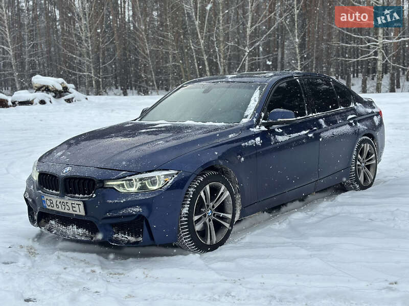 Седан BMW 3 Series 2018 в Киеве