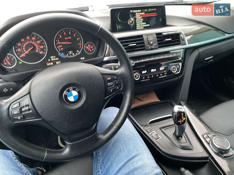 Седан BMW 3 Series 2016 в Киеве