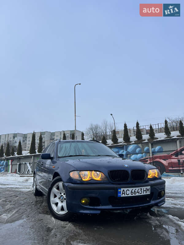 BMW 3 Series 2004