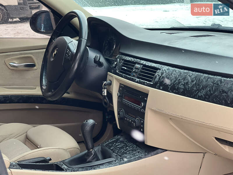 Седан BMW 3 Series 2006 в Виннице