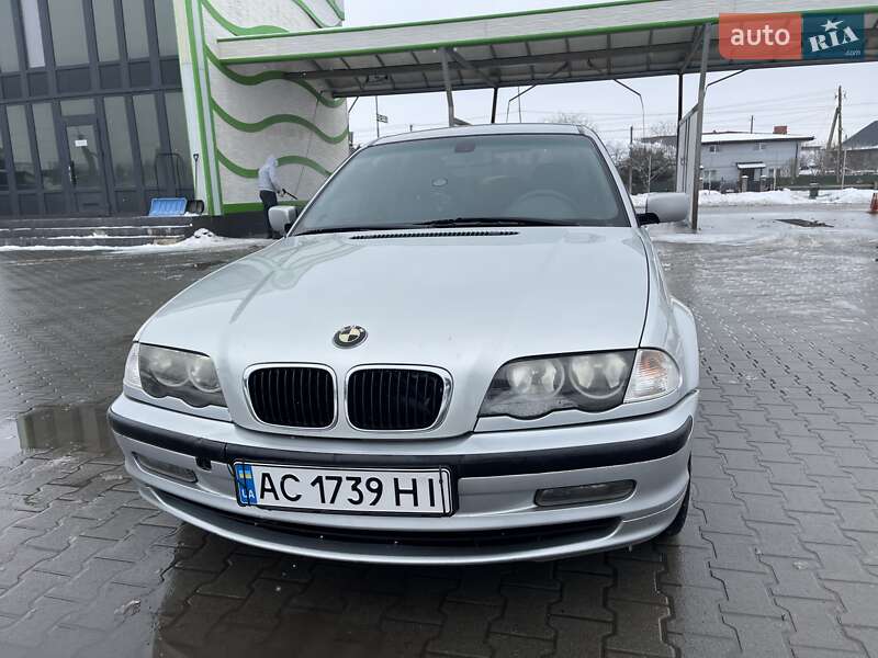 BMW 3 Series 2000
