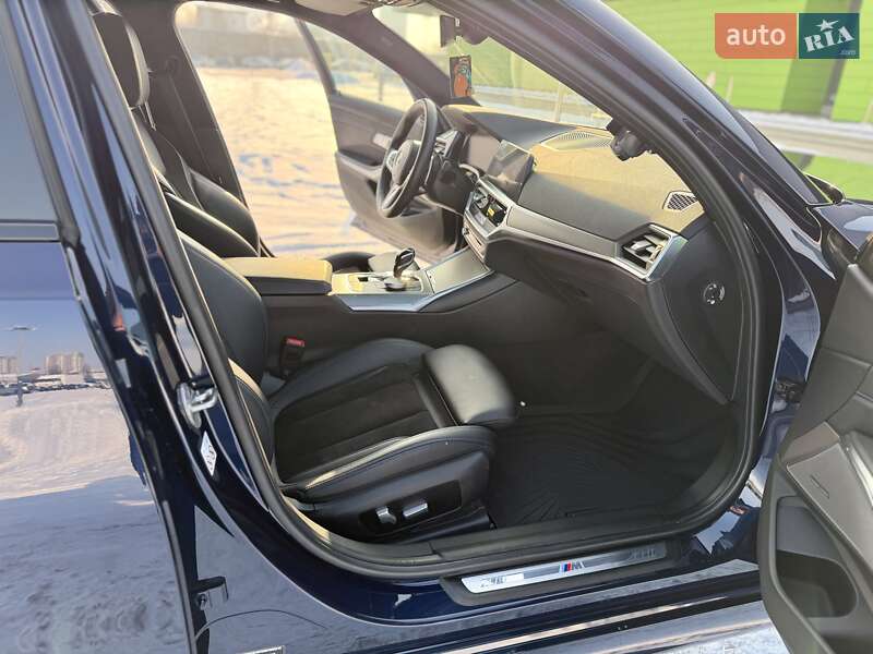 Седан BMW 3 Series 2021 в Киеве