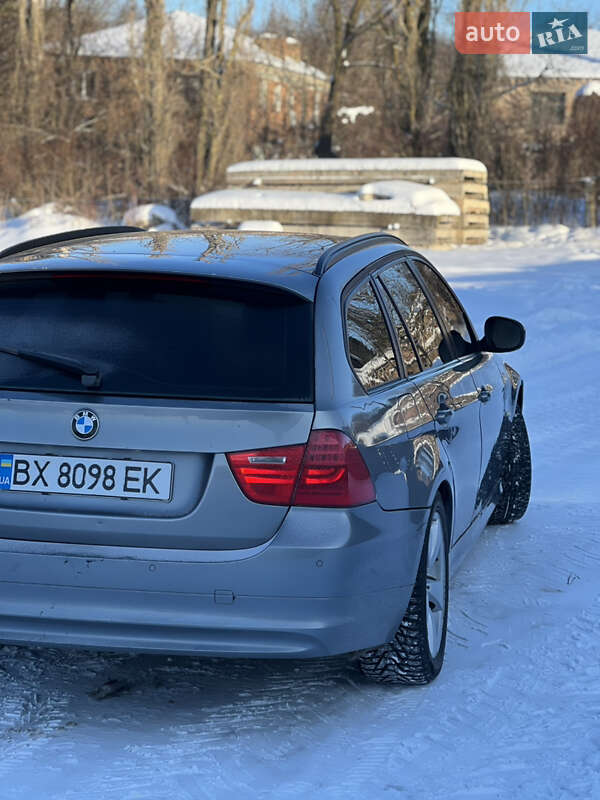 Универсал BMW 3 Series 2010 в Волочиске