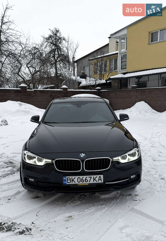 Седан BMW 3 Series 2018 в Ровно фото 2 Седан BMW 3 Series 2018 в Ровно