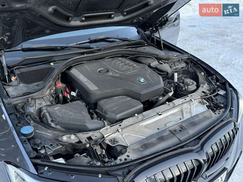 Седан BMW 3 Series 2021 в Киеве