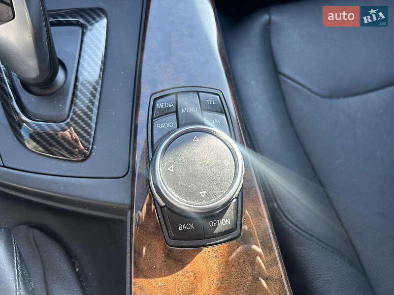 Седан BMW 3 Series 2015 в Полтаве