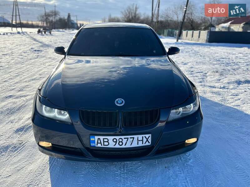 Седан BMW 3 Series 2008 в Мирополе