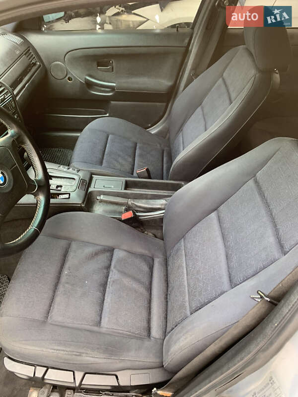 Универсал BMW 3 Series 1997 в Ровно