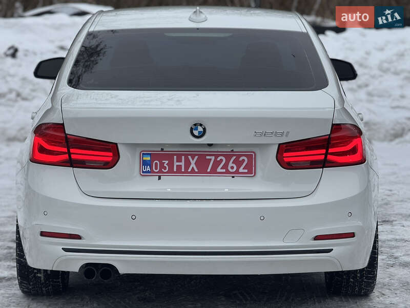 Седан BMW 3 Series 2015 в Сарнах