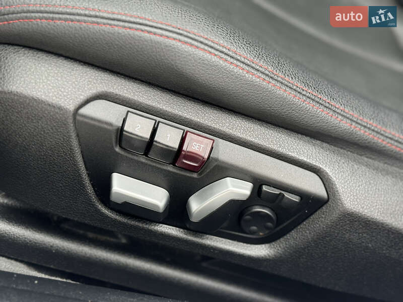 Седан BMW 3 Series 2015 в Сарнах