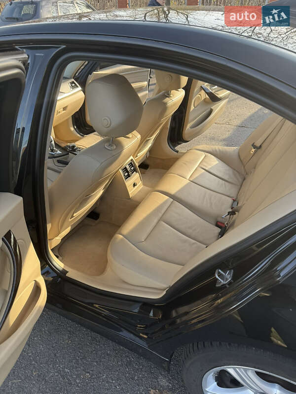 Седан BMW 3 Series 2013 в Ровно фото 29 Седан BMW 3 Series 2013 в Ровно