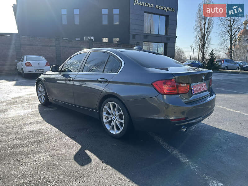 Седан BMW 3 Series 2014 в Кременчуге