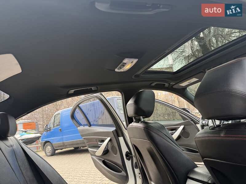 Седан BMW 3 Series 2013 в Одесі