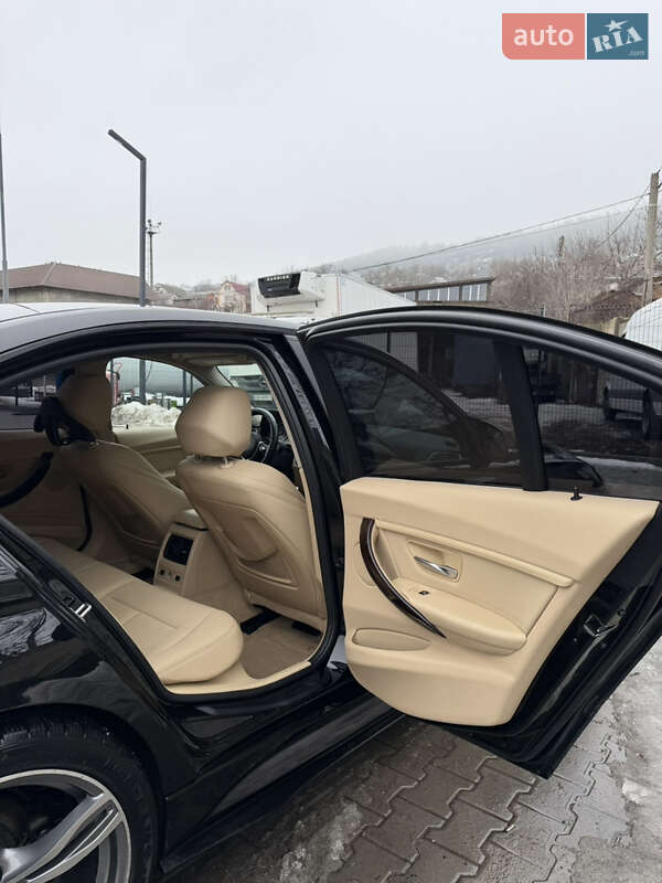 Седан BMW 3 Series 2015 в Могилев-Подольске фото 15 Седан BMW 3 Series 2015 в Могилев-Подольске