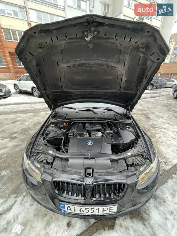 Купе BMW 3 Series 2009 в Киеве фото 17 Купе BMW 3 Series 2009 в Киеве