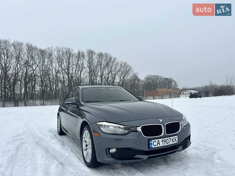 Седан BMW 3 Series 2014 в Умани