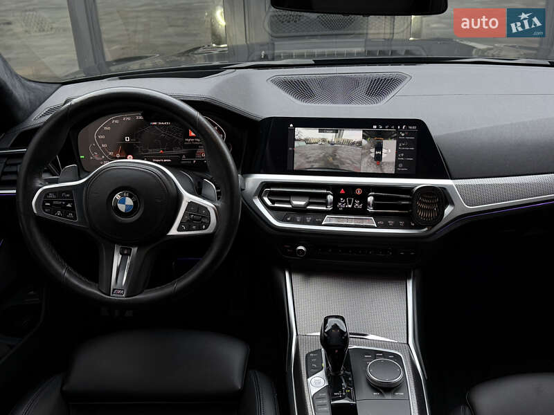 Седан BMW 3 Series 2019 в Киеве