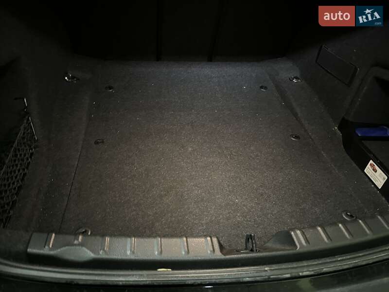 Седан BMW 3 Series 2012 в Киеве