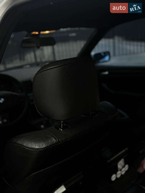 Седан BMW 3 Series 2002 в Полтаве