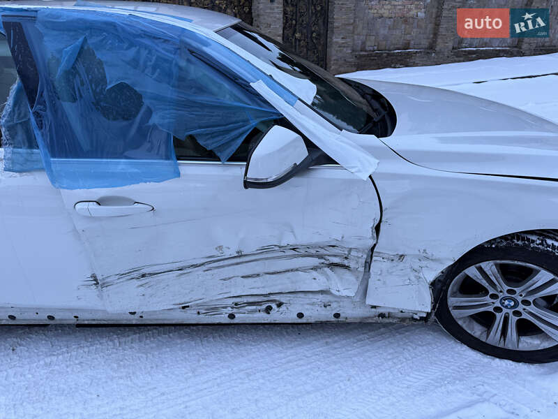Седан BMW 3 Series 2017 в Львове