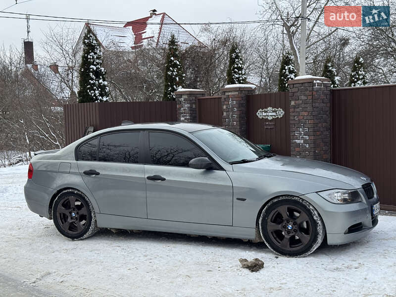 Седан BMW 3 Series 2005 в Киеве фото 12 Седан BMW 3 Series 2005 в Киеве