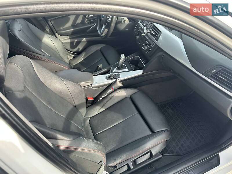 Седан BMW 3 Series 2012 в Хмельнике фото 41 Седан BMW 3 Series 2012 в Хмельнике