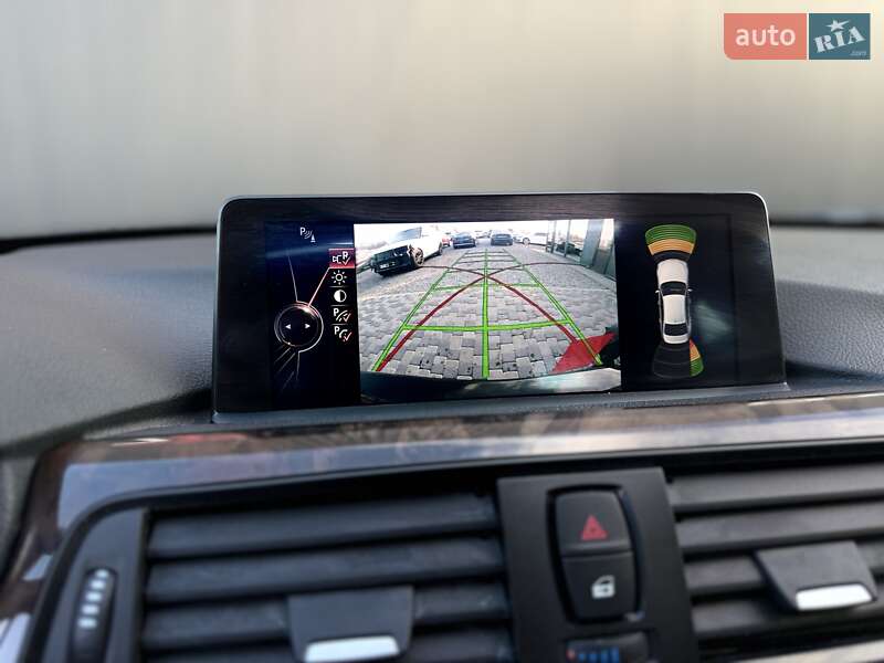 Седан BMW 3 Series 2015 в Львове