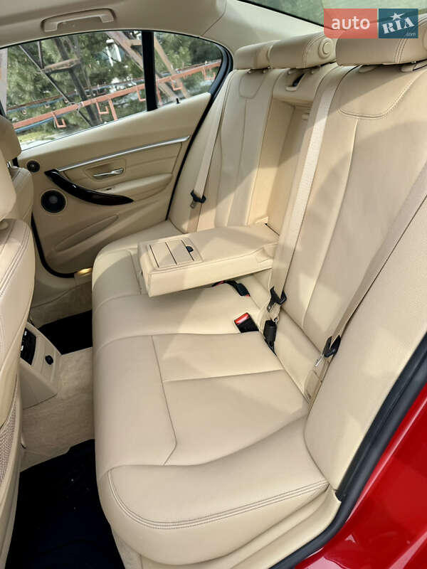 Седан BMW 3 Series 2015 в Днепре фото 33 Седан BMW 3 Series 2015 в Днепре