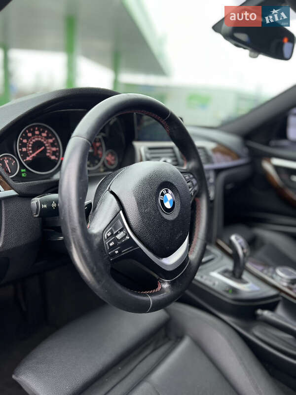 Седан BMW 3 Series 2016 в Золочеве фото 9 Седан BMW 3 Series 2016 в Золочеве