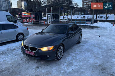 Седан BMW 3 Series 2013 в Ровно