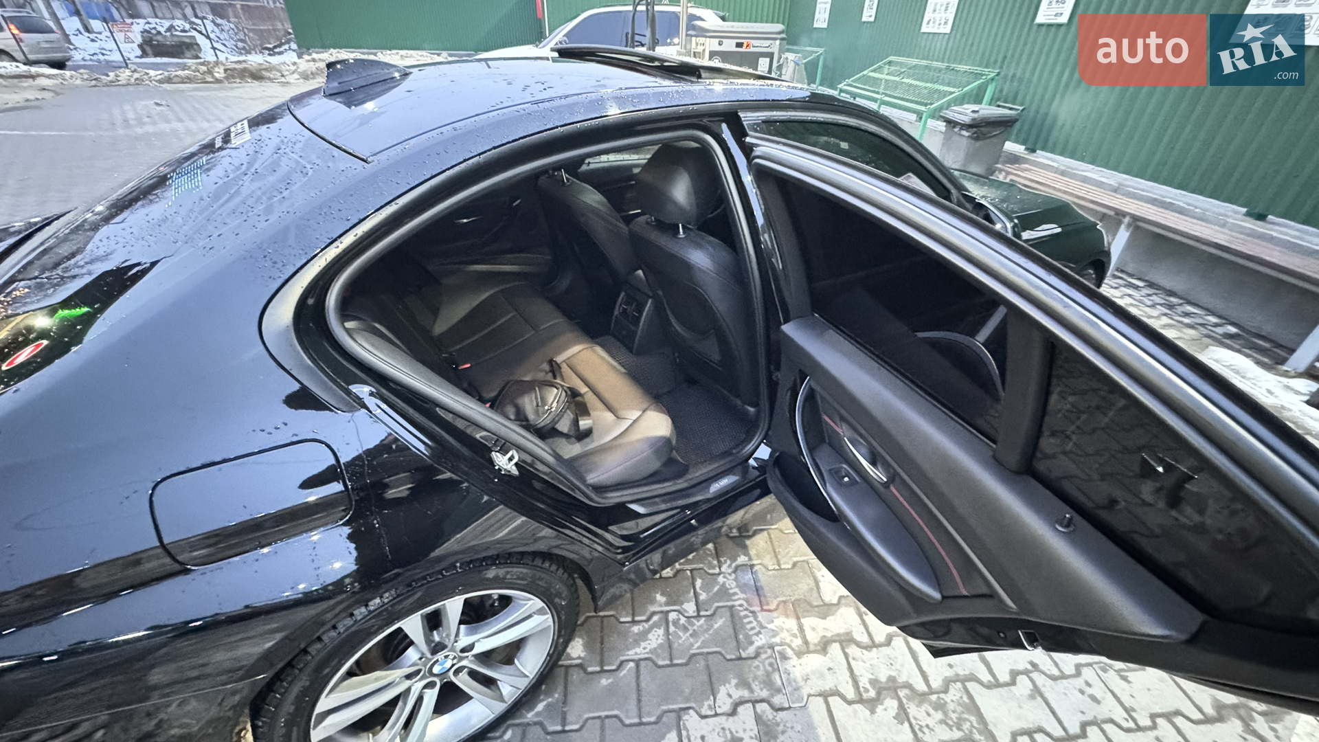BMW 3 Series 2013 VIN WBA3C1C5XDF438638 фото оголошення 38 з 46
