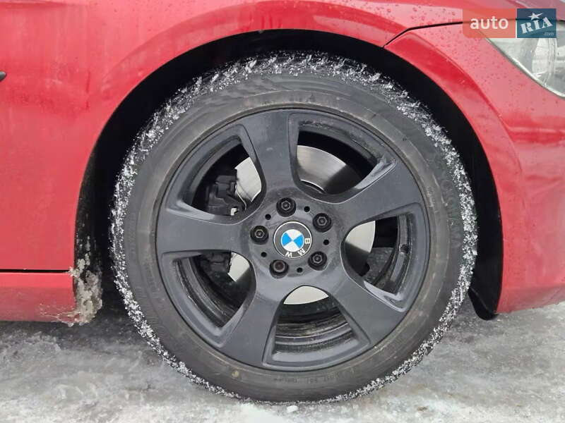 Купе BMW 3 Series 2012 в Киеве фото 6 Купе BMW 3 Series 2012 в Киеве