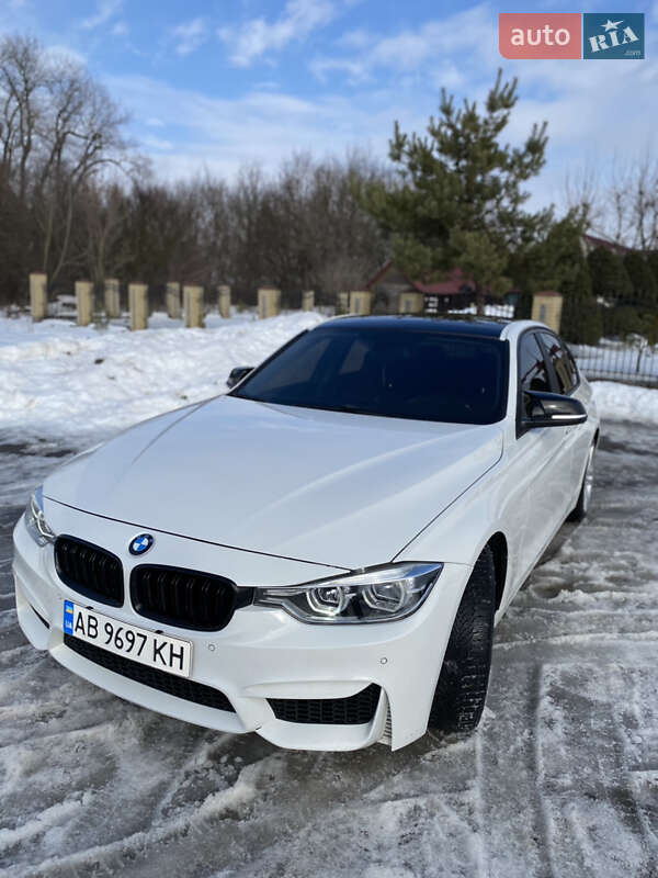 Седан BMW 3 Series 2017 в Житомире