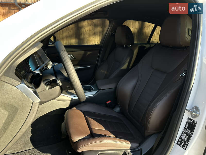 Седан BMW 3 Series 2022 в Киеве