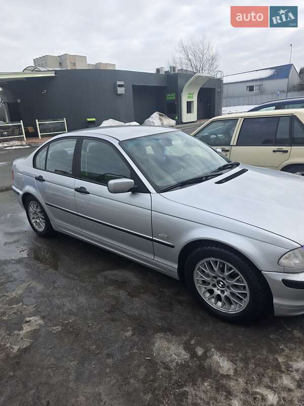 Седан BMW 3 Series 2000 в Львове