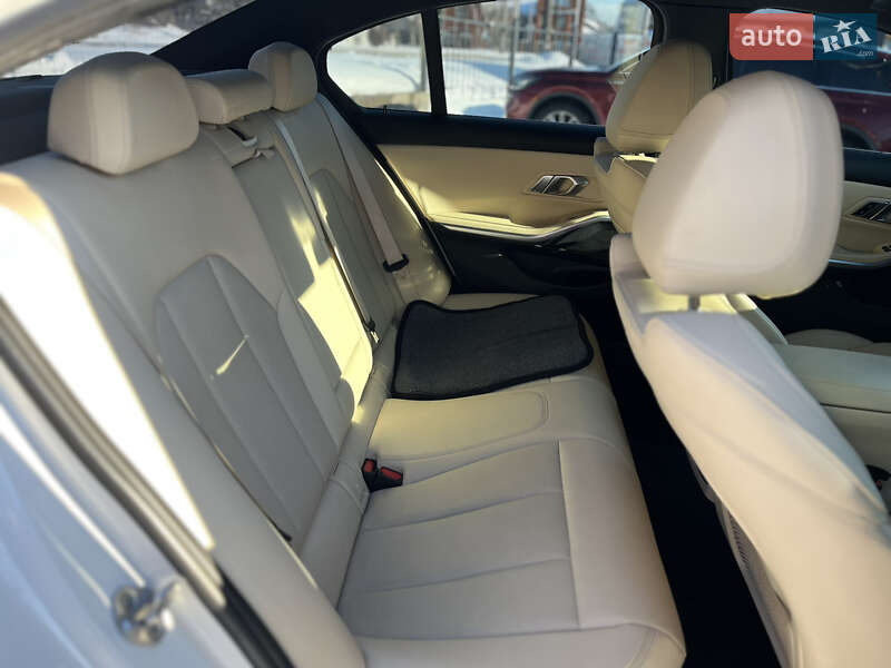 Седан BMW 3 Series 2022 в Белой Церкви фото 30 Седан BMW 3 Series 2022 в Белой Церкви