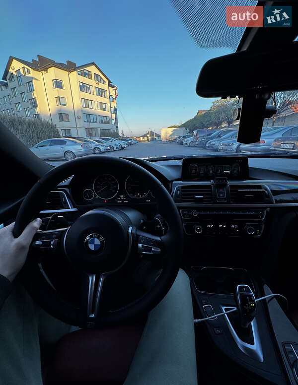 Седан BMW 3 Series 2017 в Луцке