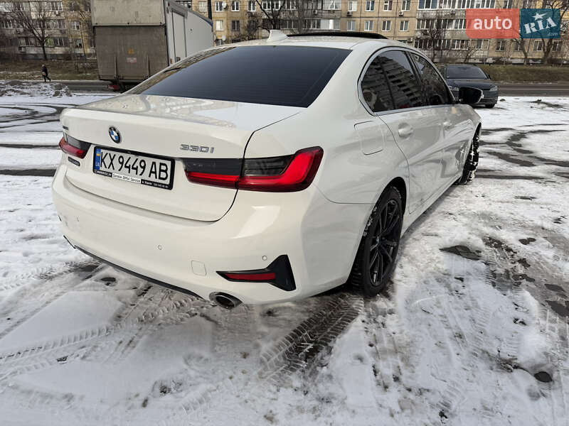 Седан BMW 3 Series 2019 в Днепре