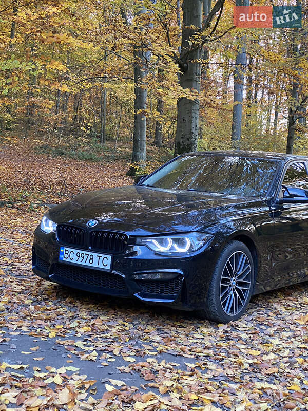 Седан BMW 3 Series 2013 в Львове